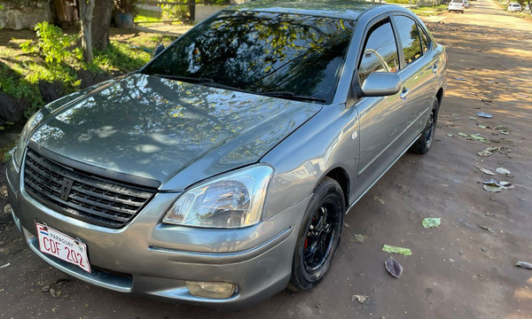 Roban un vehículo a sólo tres cuadras de la comisaría del Barrio Capitán Roa en Coronel Oviedo - OviedoPress
