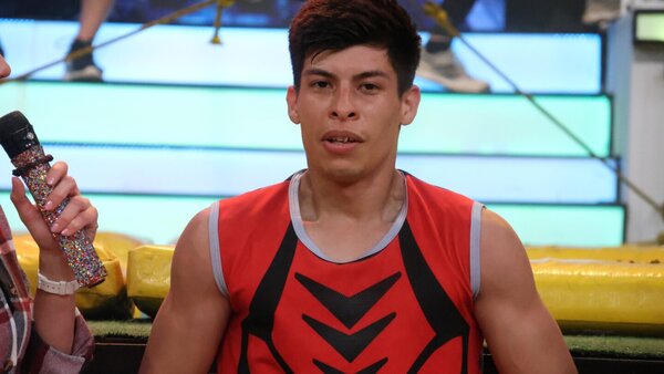 Juanpa sale de la banca y ahora es parte del equipo Rojo