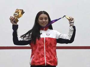 Gatti saborea el oro en el squash: “Muy feliz conmigo y con todo el equipo porque detrás de mí están demasiadas personas que me ayudaron a estar donde estoy” - Polideportivo - ABC Color
