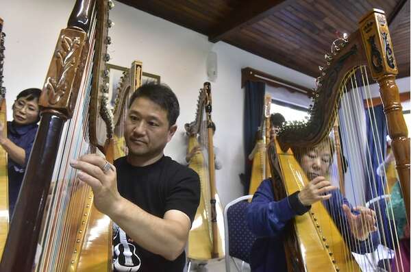 El arpa paraguaya establece puentes musicales entre Paraguay y Japón - Música - ABC Color