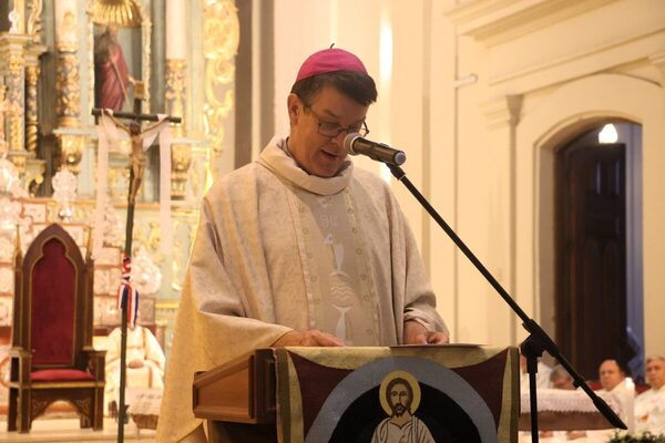 Monseñor Pierre Jubinville: cuestiona “entrega servil a autoridades pidiendo favores” - Portal Digital Cáritas Universidad Católica