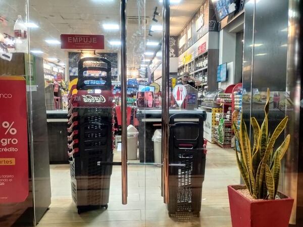 El argumento de Dinavisa para cerrar las tiendas de Biggie - Nacionales - ABC Color