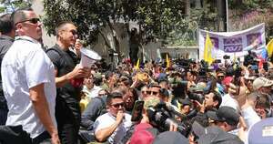 La Nación / Noboa encabezó marcha contra la Corte Constitucional de Ecuador