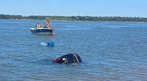 Fiscalía descarta feminicidio y apunta a muerte accidental en caso de joven que cayó con su auto al río Paraná