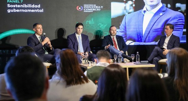 Socializan estrategias públicas para impulsar la sostenibilidad en el sector industrial