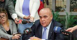 La Nación / Reforma del transporte evitará que USD 50 millones sean “tirados al vacío”, dice Bachi