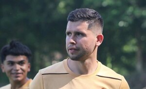 Versus / 'Maurito' Caballero exhibe chapa goleadora en Centroamérica