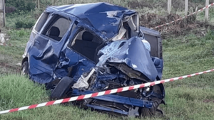 Joven muere en violento accidente de tránsito en Itá - Noticiero Paraguay