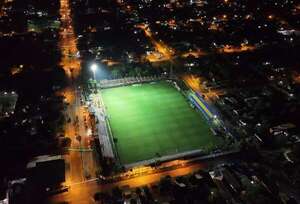 La 22ª ronda cuenta con un duelo estelar - Fútbol de Intermedia - ABC Color