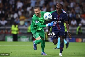 Versus / PSG gana su primera Supercopa de Europa al vencer al Tottenham por penales