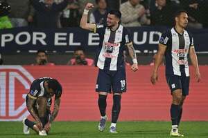 Alianza Lima derrota a la “U” Católica y se acerca a cuartos gracias al doblete de Cantero - Copa Sudamericana - ABC Color