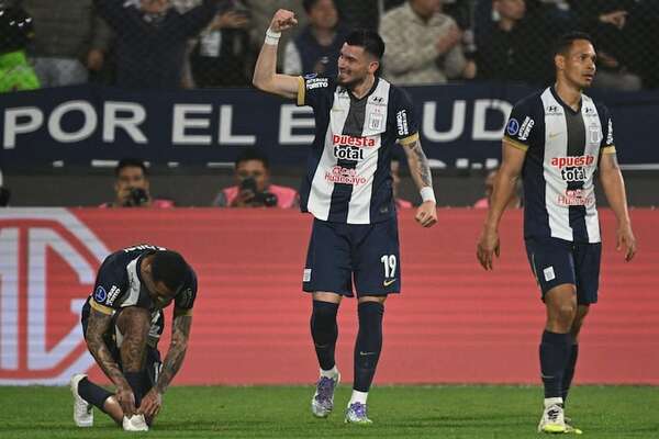 Alianza Lima derrota a la “U” Católica y se acerca a cuartos gracias al doblete de Cantero - Copa Sudamericana - ABC Color