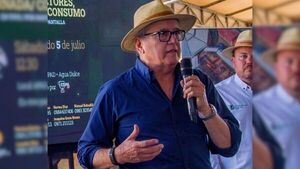 Para Saguier, levantar la vacunación es apresurado: “Primero debemos fortalecer nuestras capacidades sanitarias”