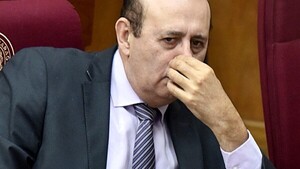 El procesado senador Erico Galeano fue declarado hijo dilecto de Areguá
