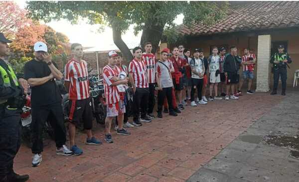 Más de 60 personas demoradas tras el encuentro entre Cerro Porteño y Estudiantes de la Plata - Noticiero Paraguay