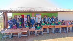 Rehabilitan aulas y baño en institución educativa de Lucero Cue - Concepción al Día