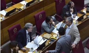 Cartismo cierra filas y veta padrón nacional para internas opositoras - OviedoPress