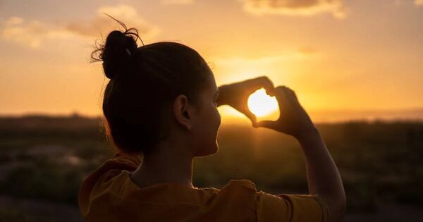 La Nación / “Amor mi visa”: crean grupo de WhatsApp para cazar extranjeros durante el Asu2025