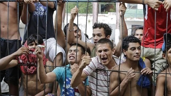 Más de 950 personas privadas de libertad podrían salir de la cárcel - Portal Digital Cáritas Universidad Católica