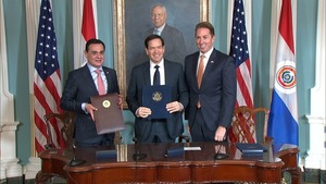 Paraguay firma con EE.UU. memorandum de cooperación en materia de migración irregular y asilo - .::Agencia IP::.
