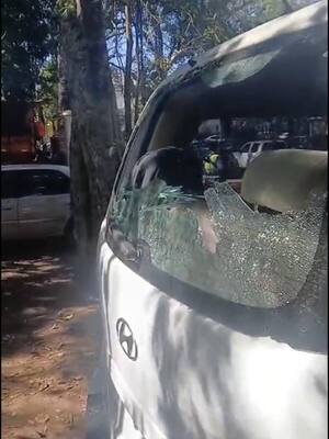 Violentaron vehículo del interventor de comuna de CDE en su último día