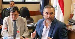 Buzarquis quiere definir al rival de Riveros en un sondeo, pero Villalba lo frenó: "Nunca hablamos de eso"