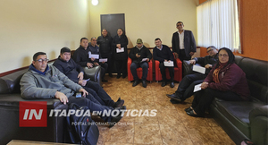 MUNICIPALIDAD DE MAYOR OTAÑO ENTREGÓ APORTE PARA FESTEJOS DEL DÍA DEL NIÑO