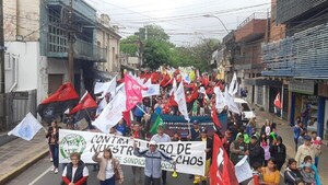 Docentes agremiados anuncian paro nacional y movilizaciones para el lunes y el martes