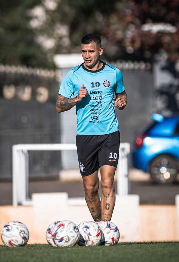 Olimpia: Expansión franjeada - Olimpia - ABC Color