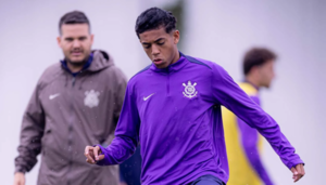 Versus / Corinthians entra en conflicto con el City Group por promesa de 16 años