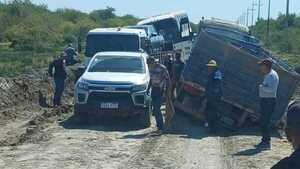 Conductores quedaron atrapados en un camino imposible del Alto Chaco