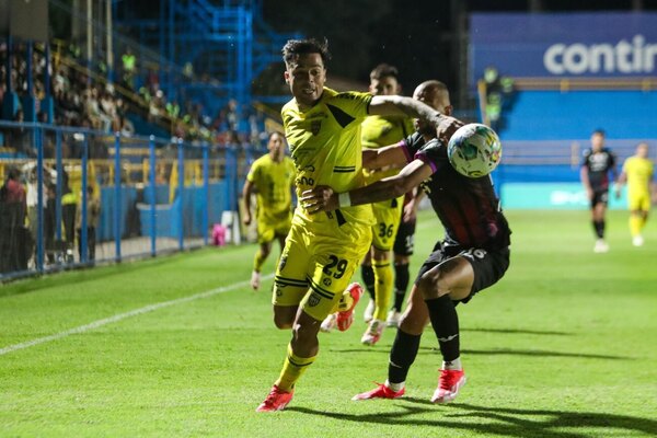 Versus / Recoleta vs. General Caballero: partido de 'seis puntos' para la tabla de promedios
