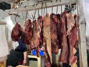 La propuesta del MAG para bajar el precio de la carne - Economía - ABC Color