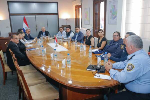 Popular / Paraguay y Argentina se unen para reforzar seguridad en el fútbol