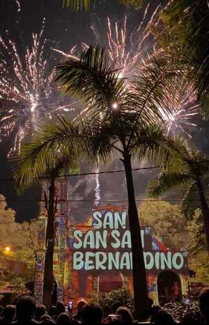 Popular / SanBer se vistió de fiesta para la Virgen