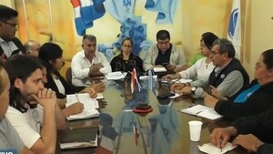 Los profes anuncian que irán a paro nacional después del "finde largo"