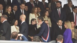 Actos de homenaje contaron con la participación de Horacio Cartes, entre las autoridades nacionales
