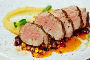 Cómo hacer solomillo de cerdo al horno con salsa de uvas pasas: paso a paso infalible - Gastronomía - ABC Color
