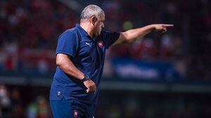 Francisco Arce y su relación con la hinchada de Cerro Porteño