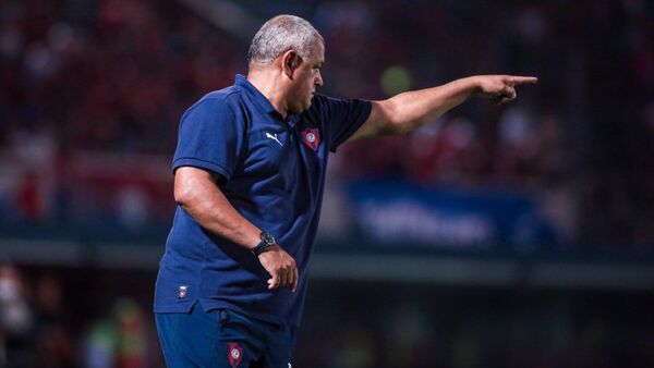 Francisco Arce y su relación con la hinchada de Cerro Porteño