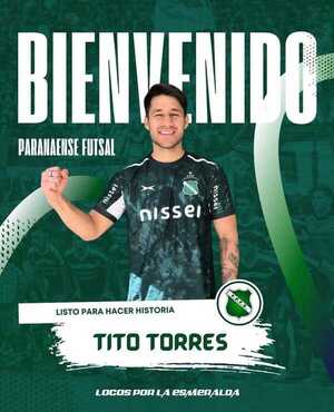 Popular / ¿A otra cosa...?: Tito Torres aparece como refuerzo de un club de futsal