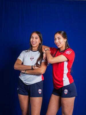 Amor eterno al voleibol: Alexia y Antonella siguieron la misma pasión que sus padres | Unicanal