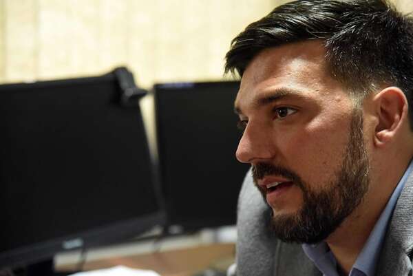 Paraguay debe tomar decisiones rápidas para aprovechar auge de electrointensivas, advierten - Economía - ABC Color