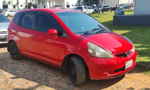 De alquiler a reventa: recuperan un automóvil denunciado como robado en Ñemby - OviedoPress