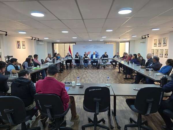 MEC: No hay acuerdo con el Gobierno y docentes ratifican paro desde el lunes - Nacionales - ABC Color