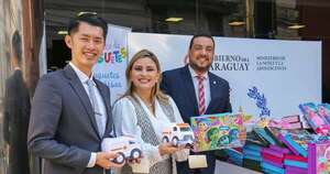 La Nación / Embajada de Taiwán entregó 1.900 piezas al Banco de Juguetes