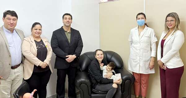 La Nación / IPS inaugura el consultorio “Lactancia Viva” para madres