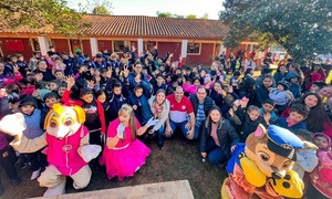 Gobernación de Caaguazú celebró el Día del Niño entregando más de 6.000 juguetes en ocho distritos - OviedoPress