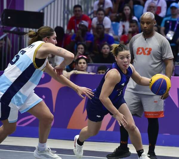 Baloncesto 3x3: Las chicas avanzan a la semifinal tras espectacular partido contra Argentina - Polideportivo - ABC Color