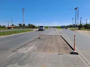 La duplicada ruta Remanso–Falcón aún no se inaugura, pero ya presenta fallas  - Economía - ABC Color